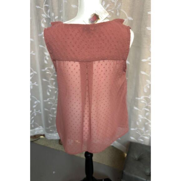 Wishlist apparel Sleeveless Ruffle Front Blouse – Rose Pink, size large - Picture 3 of 9